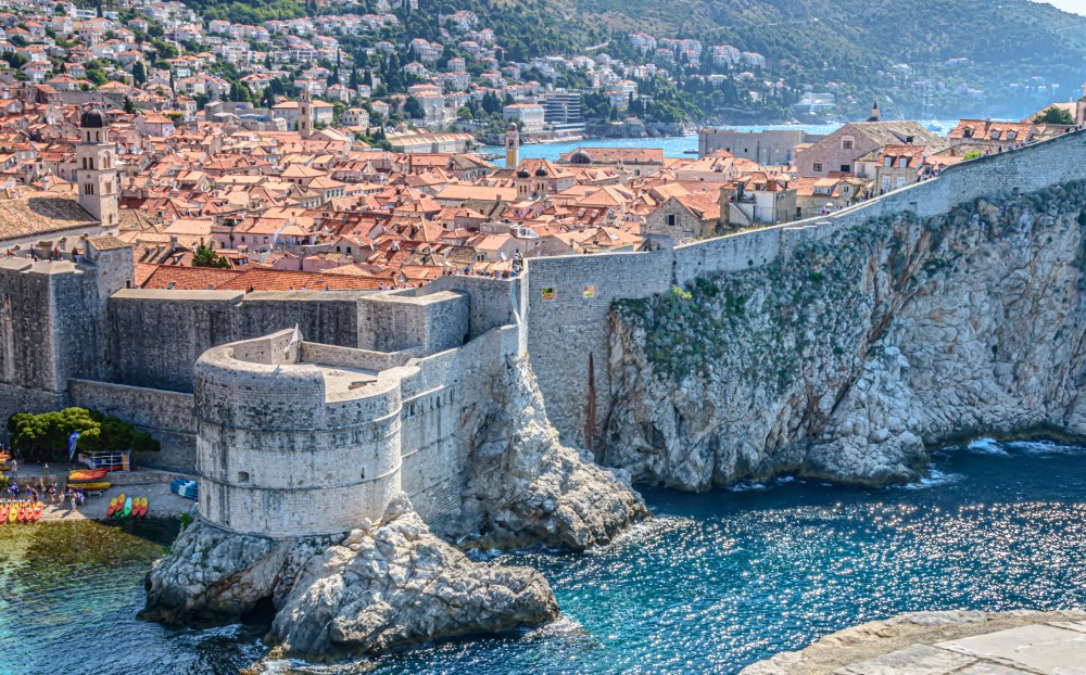 Tembok kota lama Dubrovnik dan Fort Bokar, Croatia